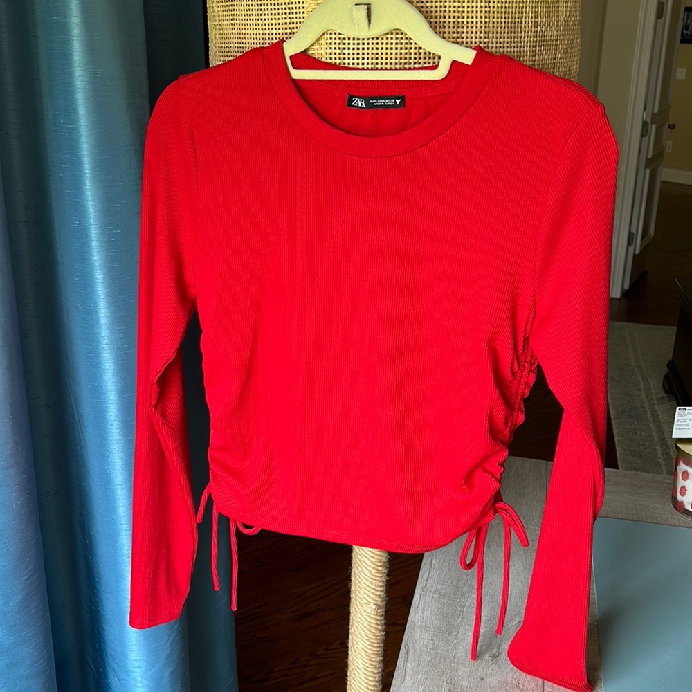 Zara long sleeve ribbed top. Size Large